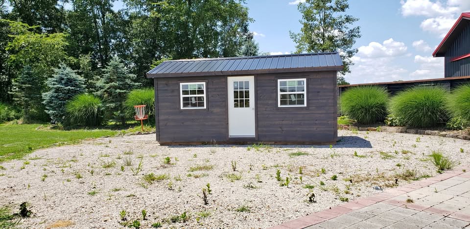 Storage Shed - Image 9